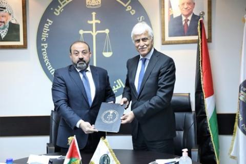 النيابة العامة والتربية توقعان على وثيقة الإعلان بشأن تشكيل "نادي عدالة الأطفال"