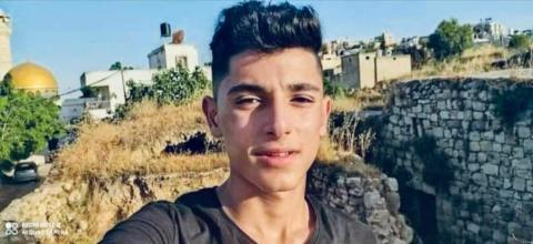الطفل أحمد زاهي داوود بني شمسه