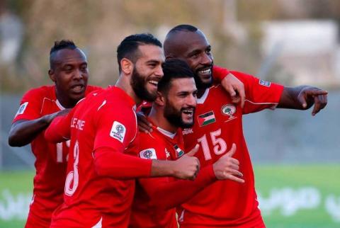الفدائي