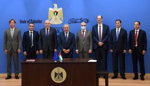 توقيع اتفاقيات بقيمة 425 مليون دولار بين بنك الاستثمار الأوروبي وسلطة النقد وبنوك ومؤسسات إقراض فلسطينية