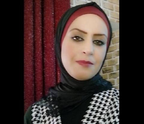 الكاتبة صفاء أبو خضرة