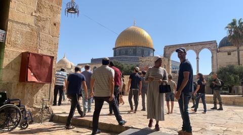 مستوطنون يقتحمون المسجد الأقصى المبارك