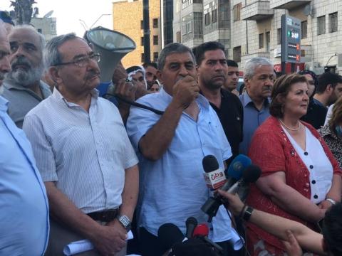  الديمقراطية: جريمة قتل نزار بنات يجب أن لا تمر دون محاكمة ومعاقبة مرتكبيها