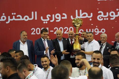 Ooredoo والاتحاد الفلسطيني لكرة القدم يتوجان بطل دوري المحترفين  2020 - 2021