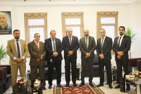جامعة الإسراء تستقبل وفدًا من شركة الاتصالات لبحث سبل التعاون المشترك
