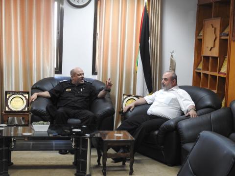 غزة: وكيل النقل والمواصلات يستقبل مدير عام الدفاع المدني
