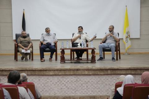 د.ثابت يناقش مع المشرفين التربويين خطط وتوجهات تطوير العملية التعليمية