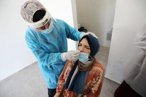 فحص كورونا في قطاع غزة