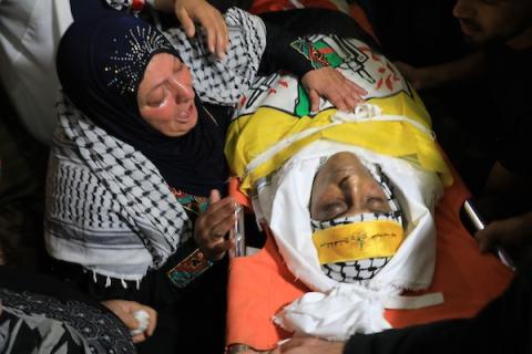 فلسطينيون يشيعون جثمان الأسير المحرر حسين مسالمة في بيت لحم 