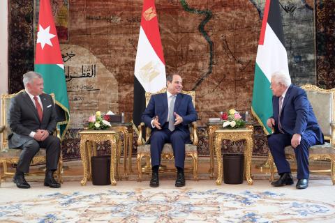 قمة ثلاثية تجمع الرئيس الفلسطيني محمود عباس (أبومازن)، وملك الأردن عبد الله الثاني، والرئيس المصري عبد الفتاح السيسي