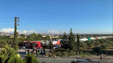 قافلة شاحنات تحمل الوقود الإيراني قبل الدخول للأراضي اللبنانية