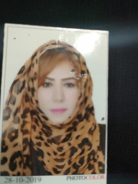 حنان حسين