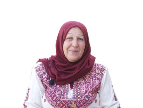 الناشطة النسوية مريم زقوت