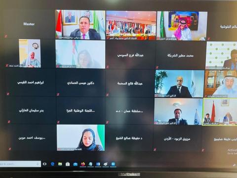 مشاركة فلسطين في الملتقى  