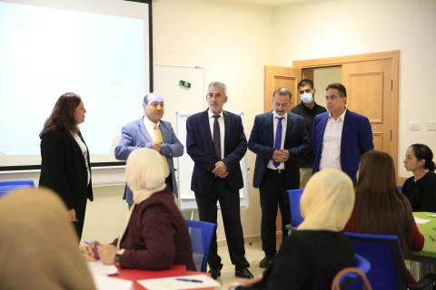 أبو زيد يستقبل وزير الحكم المحلي في المدرسة الوطنية الفلسطينية للإدارة