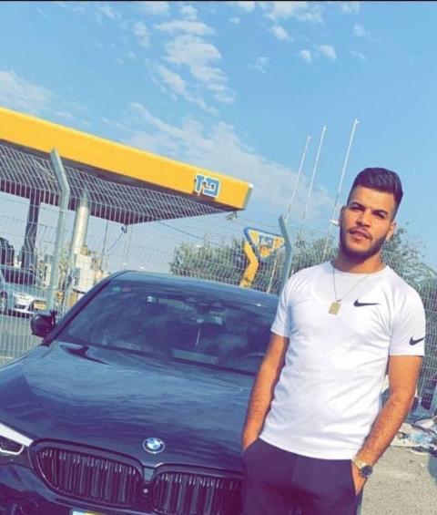 الشاب محمد عزام الكسواني