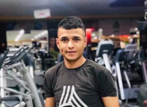 الشاب أحمد عزات.JPG