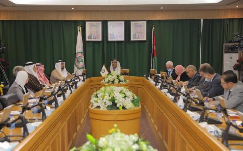 برئاسة العسومي لجنة فلسطين بالبرلمان العربي تعقد اجتماعها الثاني بالعاصمة الأردنية عمان