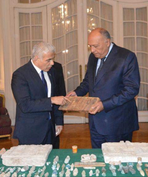 مصر تسترد من إسرائيل 95 قطعة أثرية  
