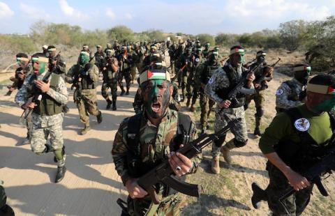  الفصائل الفلسطينية المسلحة تشارك في مناورة "الركن الشديد 2" في مدينة رفح جنوب قطاع غزة
