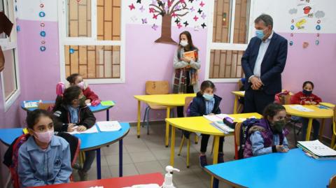 المفوض العام للأونروا يزور لبنان في ظل تدهور الأوضاع المعيشية للاجئين الفلسطينيين