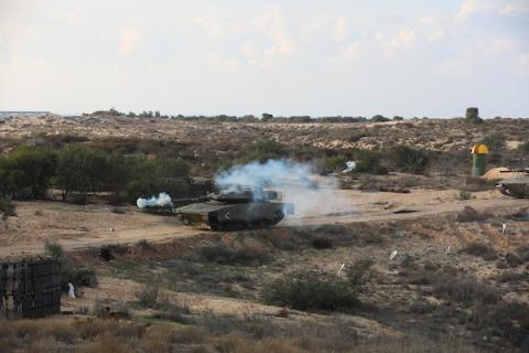   الفصائل الفلسطينية المسلحة تشارك في مناورة "الركن الشديد 2" في مدينة رفح جنوب قطاع غزة(4)