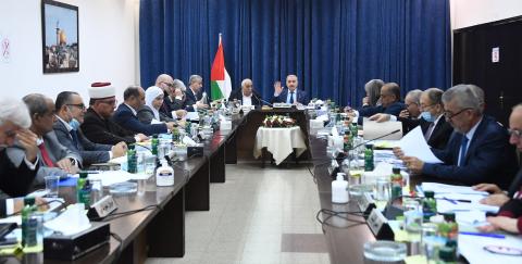  مجلس الوزراء الفلسطيني خلال جلسته الأسبوعية التي عقدها في محافظة أريحا