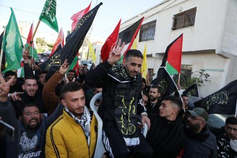 الإفراج عن الأسير الفلسطيني هشام أبو هواش