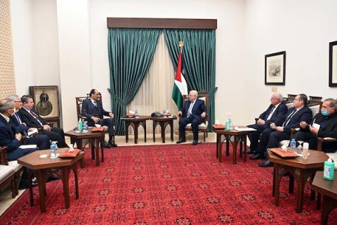    الرئيس الفلسطيني محمود عباس يلتقي مع كبير مستشاري الرئيس التركي للسياسة الخارجية ، إبراهيم كالين في رام الله