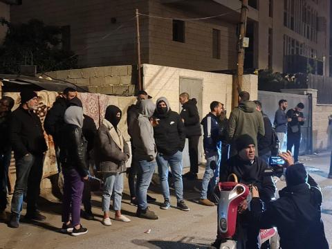 الاحتلال يفرض إغلاقا مشددا على حي الشيخ جراح 