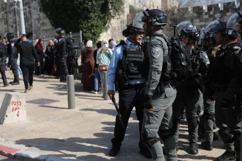 قمع  فعاليات احياء ذكرى الإسراء والمعراج في باب العامود بالقدس 2.jpg