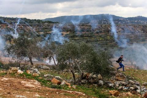 المواجهات الأسبوعية بين المتظاهرين الفلسطينيين وقوات الاحتلال الإسرائيلي في بيتا