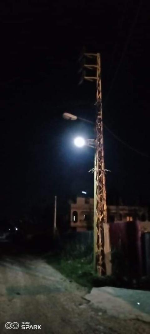 مصابيح انار بالطاقة الشمسية لمخيم نهر البارد 2