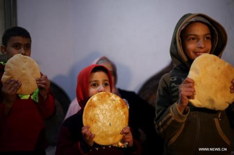 لاجئو المخيمات الفلسطينية بالضفة الغربية