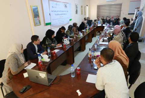 مركز الإعلام المجتمعي ينفذ جلسة استماع حول جهود وزارتي شؤون المرأة والتنمية الاجتماعية في دعم إقرار مشروع قانون حماية الأسرة من العنف