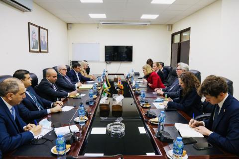 بشارة خلال استقباله وزيرة خارجية النرويج.jpg