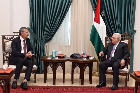 الرئيس محمود عباس، يستقبل المفوض العام لوكالة الأمم المتحدة لغوث وتشغيل اللاجئين الفلسطينيين (الأونروا) فيليب لازاريني