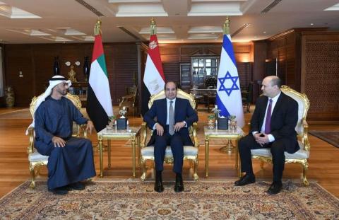 الرئيس عبد الفتاح السيسي يلتقي بمدينة شرم الشيخ الشيخ محمد بن زايد آل نهيان ولي عهد أبو ظبي ورئيس وزراء اسرائيل نفتالى بينت