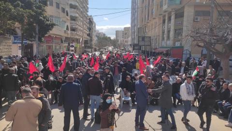 مهرجان جماهيري أمام مقر اللجنة الدولية للصليب ألأحمر بغزة في  الذكرى الثانية والثلاثون لانطلاقة الاتحاد الديمقراطي الفلسطيني (فدا)