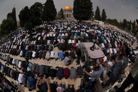 صلاة الجمعة الأولى من شهر رمضان المبارك، في رحاب المسجد الأقصى