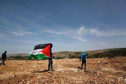 الرئاسة الفلسطينية تطالب بوقف "العبث" المدان والخطير و الجهاد تقول "جريمة لن تمر دون رد"