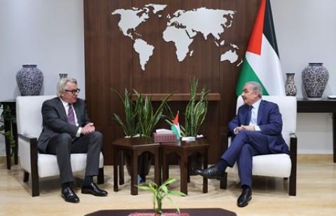 هنية يتلقى اتصالا من المبعوث الخاص للأمين العام للأمم المتحدة للشرق الأوسط