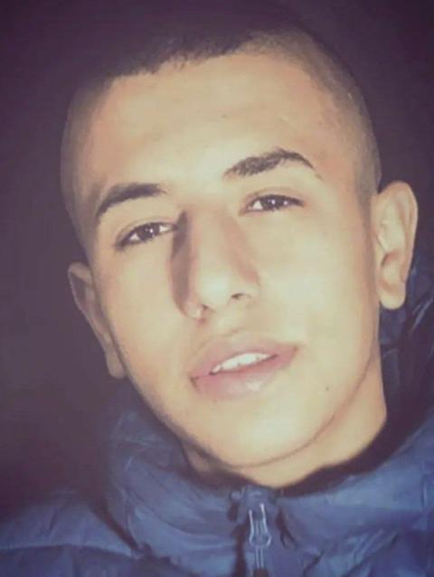 استشهاد الفتى محمد حسين زكارنة.JPG