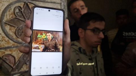 من منزل الشهيد الشاب محمود سامي خليل عرام  بعد إطلاق الاحتلال النار عليه قرب حاجز جبارة بطولكرم مساء اليوم