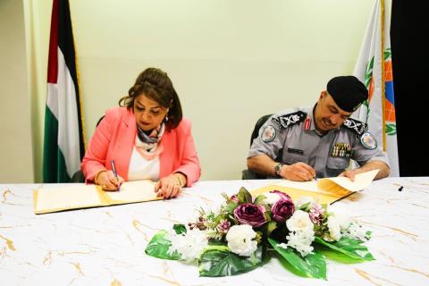 توقيع اتفاقية تعاون بين سلطة جودة البيئة والدفاع المدني لتعزيز العمل المشترك