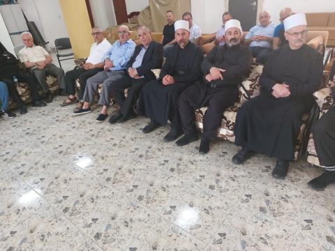 المغار: وجهاء من الطائفتين الدرزية والمسيحية يعايدون الطائفة الاسلامية بعيد الفطر السعيد