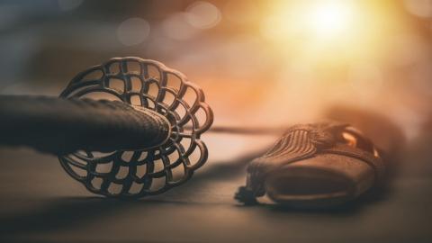 صورة توضيحية لسيف ساموراي ياباني (shutterstock).jpeg