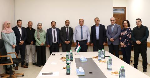 التعليم العالي ومؤسسة النيزك يوقعان مذكرة تفاهم لدعم الإبداع والتميز في الجامعات 23-5-2022 (6).JPG