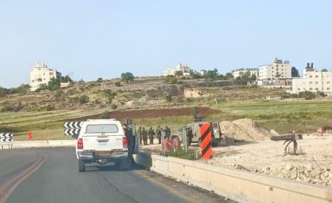 بالفيديو اصابة شاب بالرصاص واعتقاله عند مدخل البيرة الشمالي