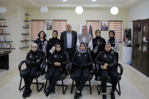 الفريق الرجوب: تطوير الكرة النسوية على رأس سلم أولويات الاتحاد